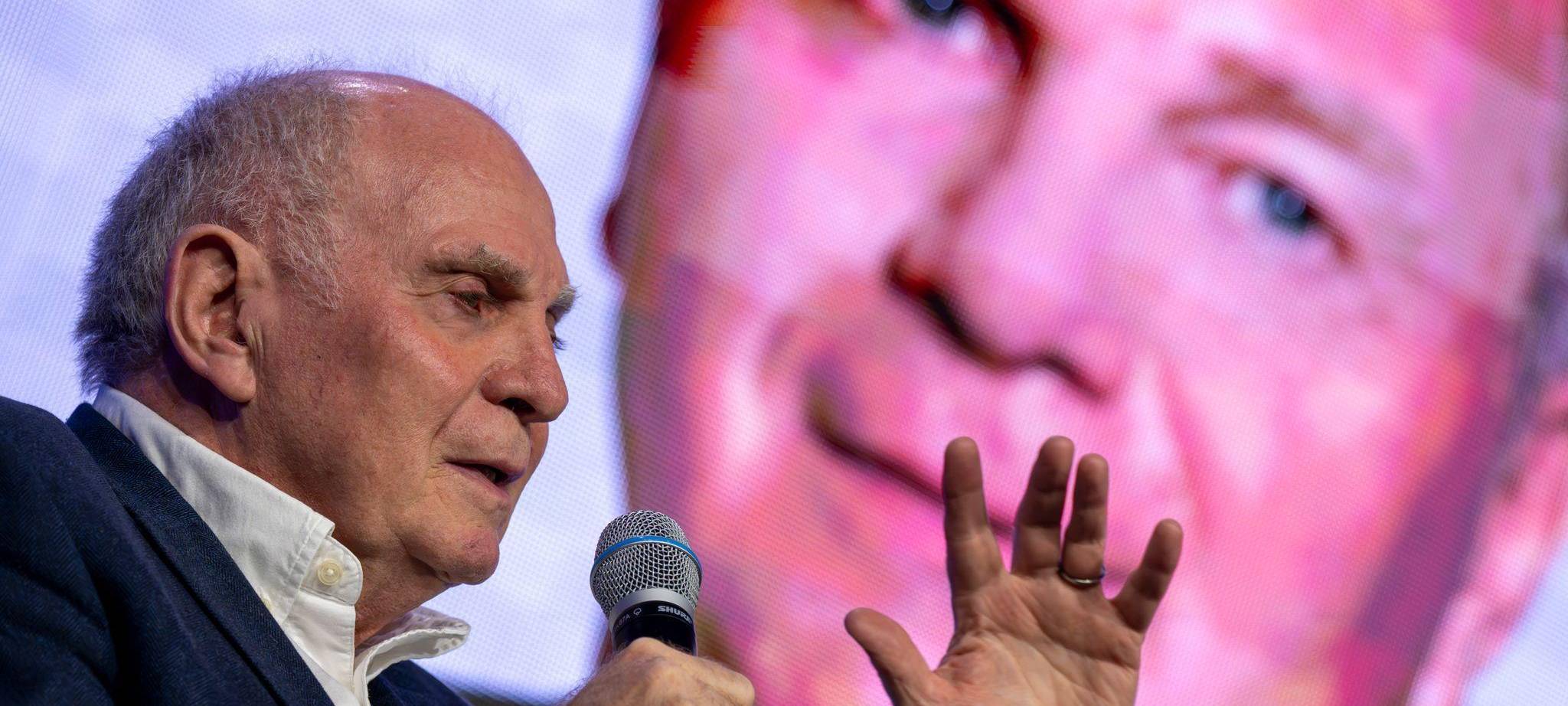 Uli Hoeneß spricht auf Kongress „Sport Marke Medien“