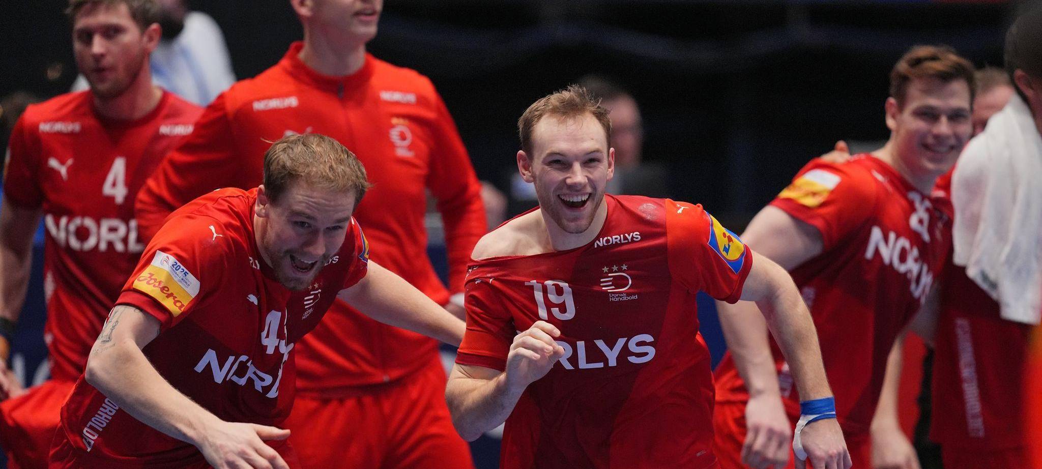 Simon Pytlick (l) und Mathias Gidsel