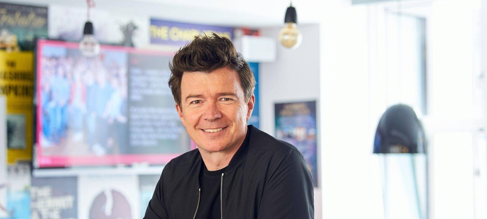 Kultsänger Rick Astley wird 60: «Ich habe eine Rockband»