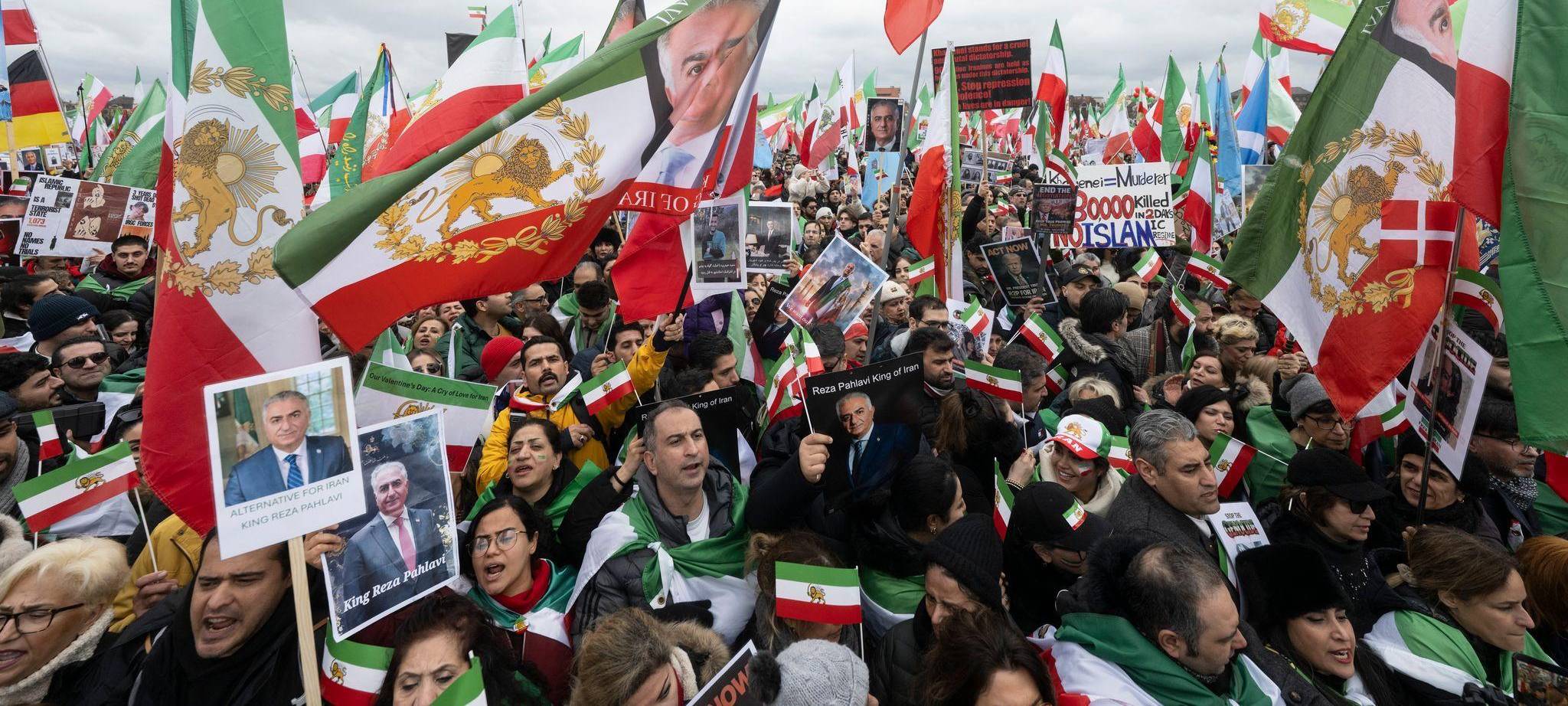 Demonstration gegen Irans Führung