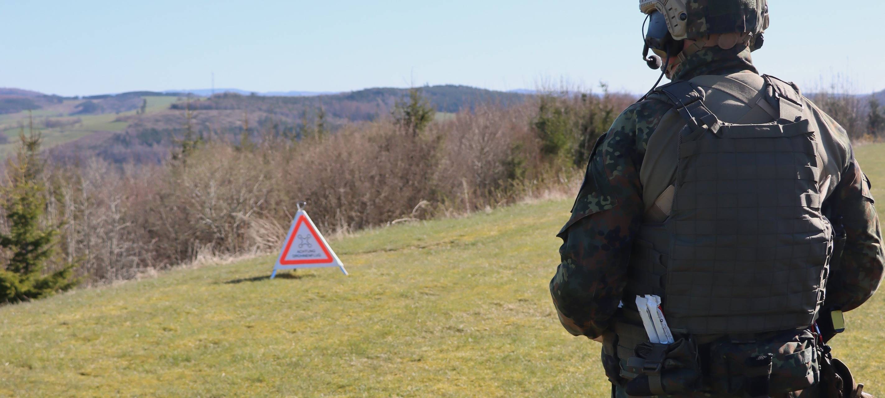 Aufklärung und Überwachung