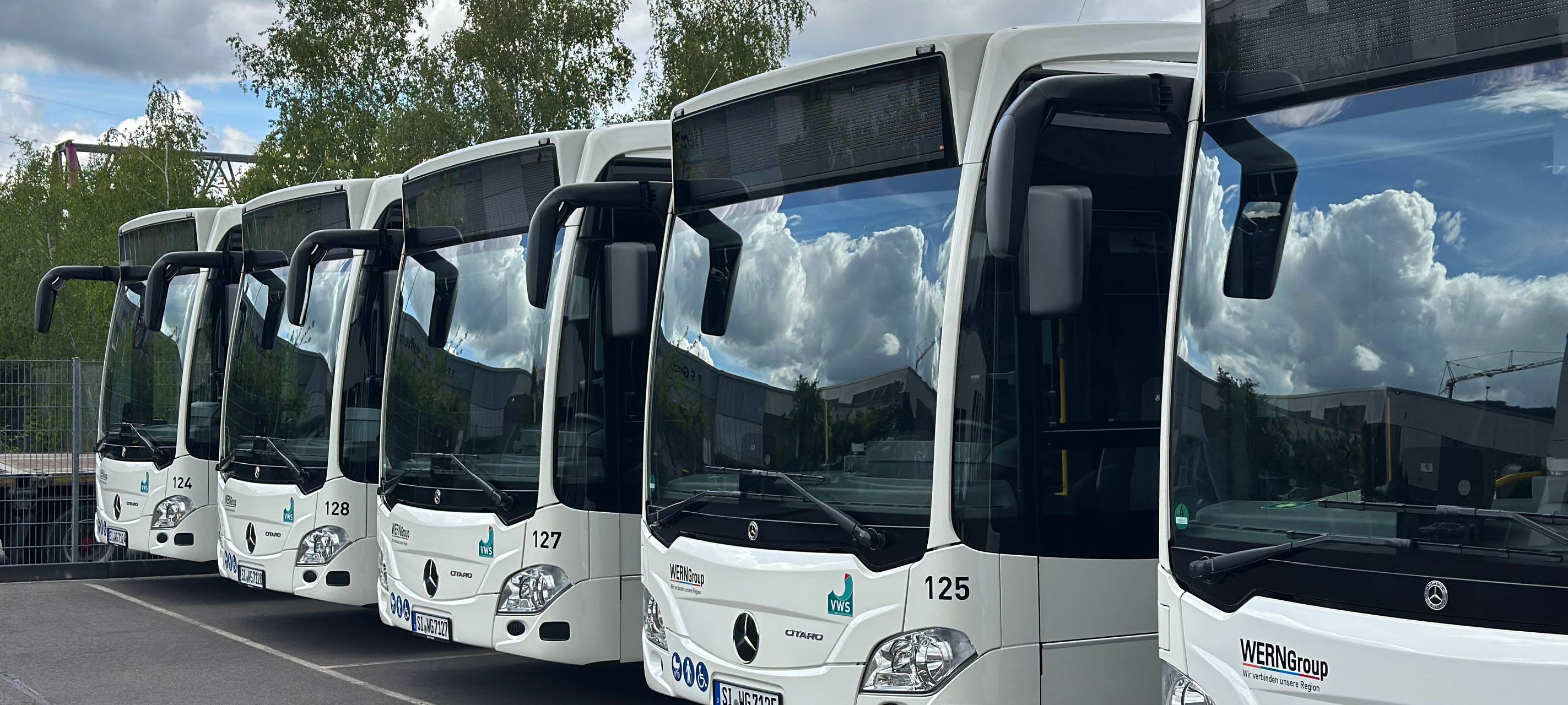 15 neue Linienbusse für Siegen-Wittgenstein und Olpe
