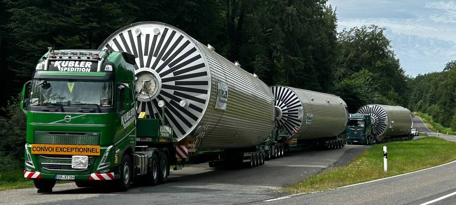 Schwertransport zur Krombacher Brauerei